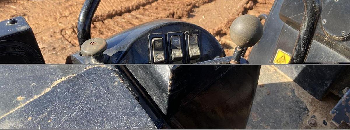 Used 2005 Caterpillar 963C