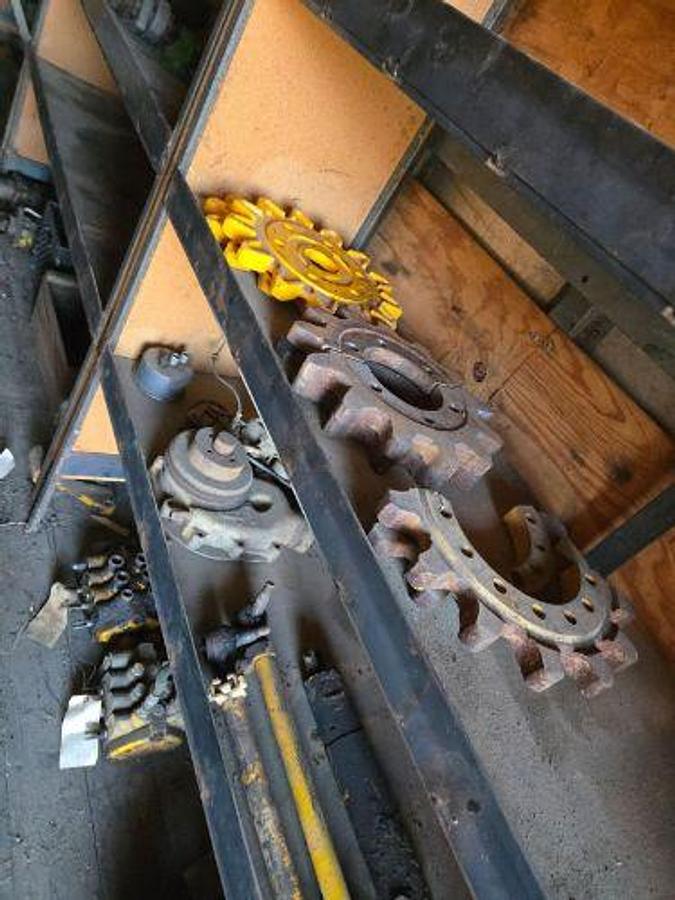 Used 1974 JOHN DEERE 760A