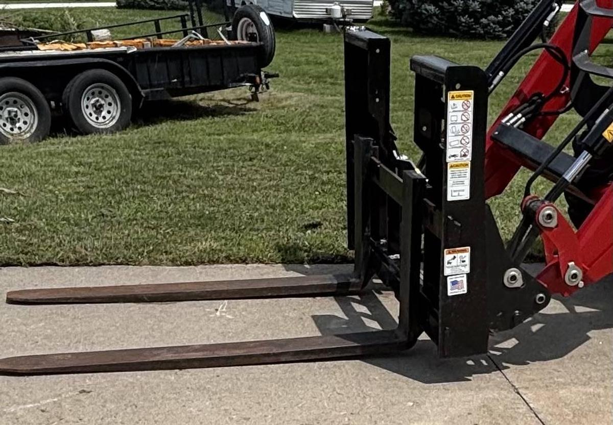 Used 2020 Massey Ferguson 260 E Tractor