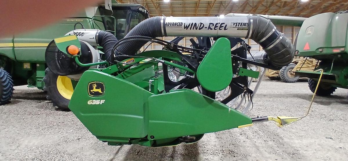 Used 2011 John Deere 635F Flex Head 