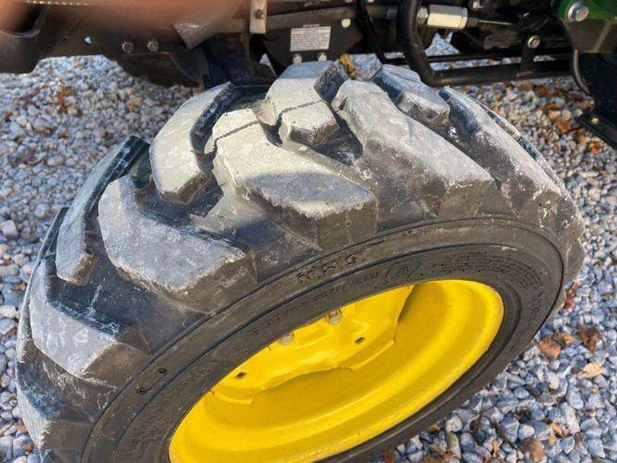 Used 2014 John Deere 3520