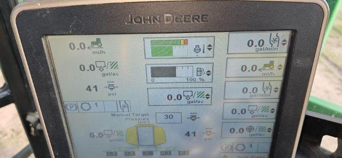 Used 2014 JOHN DEERE 4630