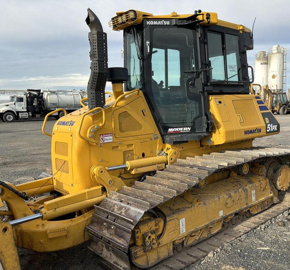 Used 2021 Komatsu D51ex-24