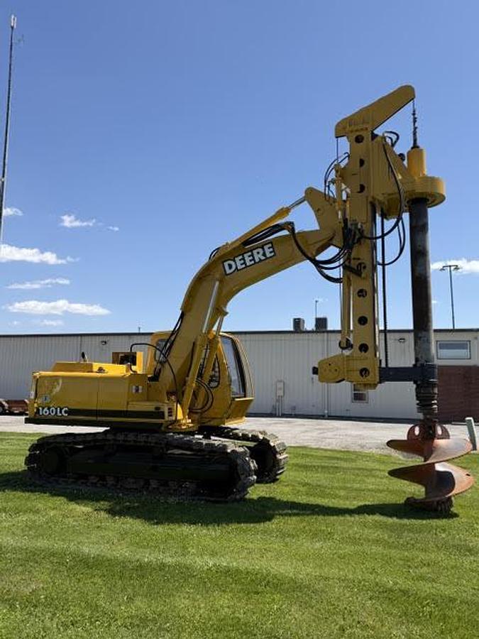 Used 2002 John Deere 160LC