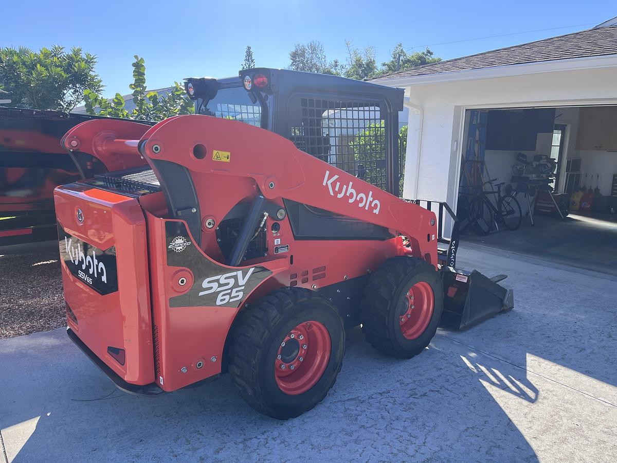Used 2024 KUBOTA SSV65 Skid Steer Loader