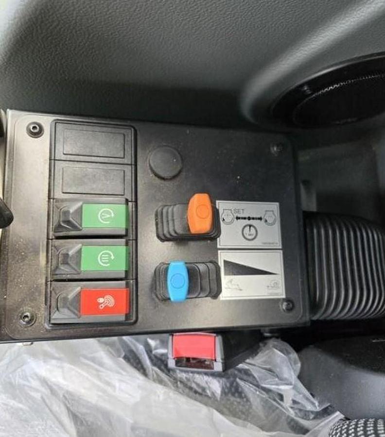 Used 2024 WACKER NEUSON 8085T Wheel Loader