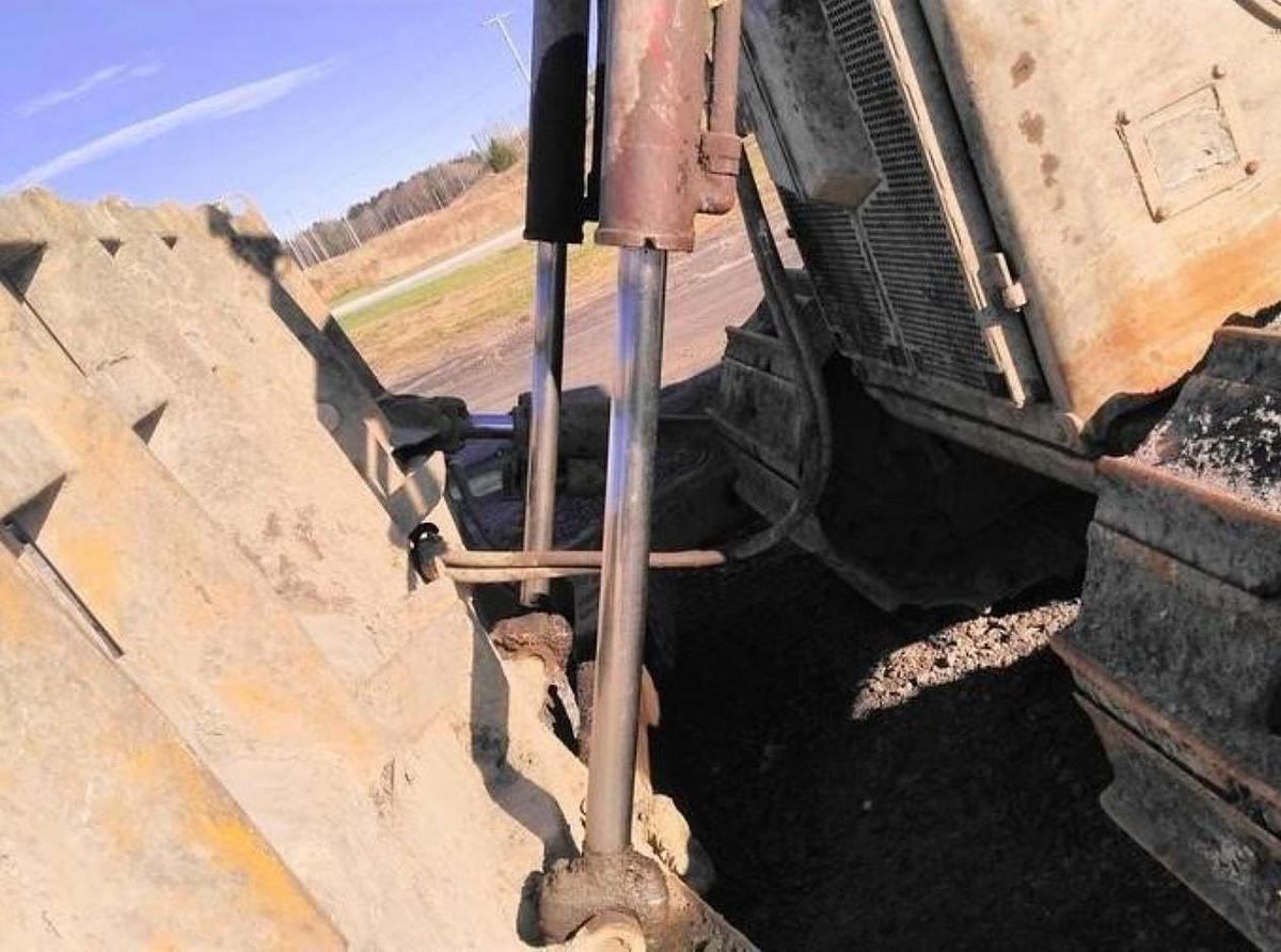 Used 2017 Cat D6T Dozer