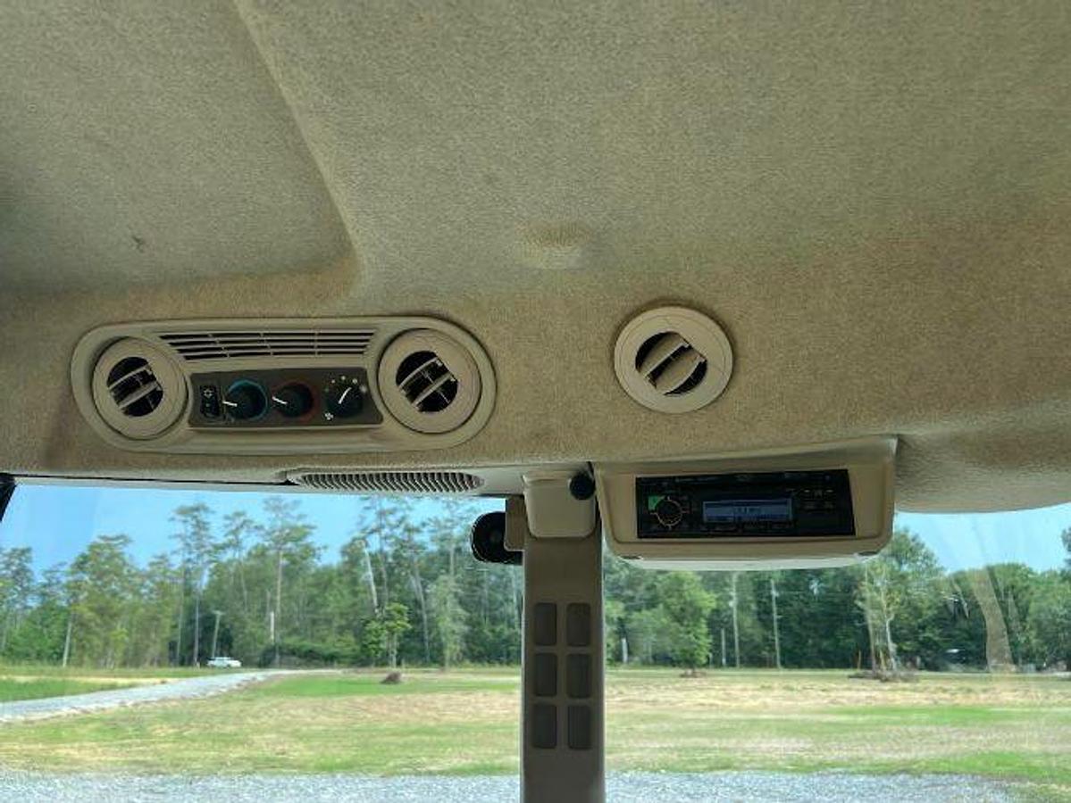 Used 2020 JOHN DEERE 5075E