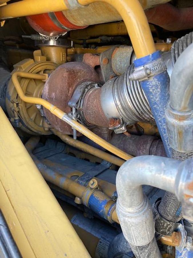 Used 2016 CATERPILLAR 988K