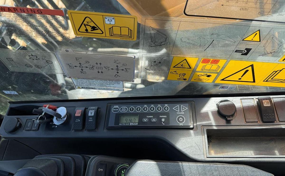 Used 2022 CASE CX300E