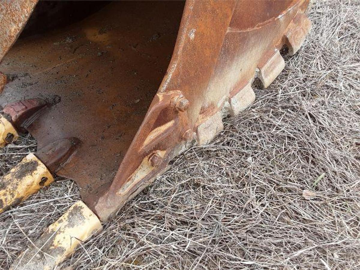 Used 2018 CATERPILLAR 330FL Excavator