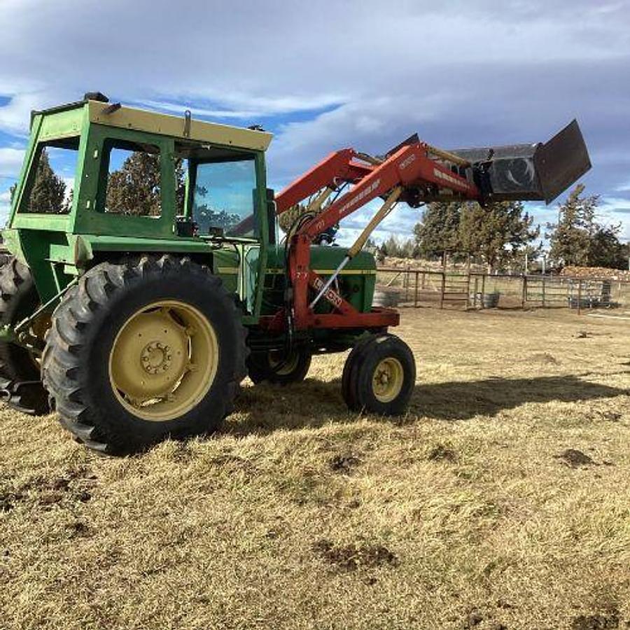 Used 1975 JOHN DEERE 3130
