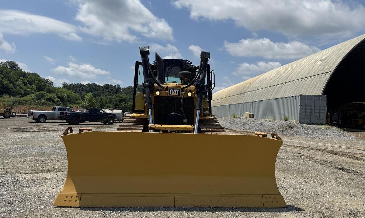 Used 2015 Caterpillar D6T