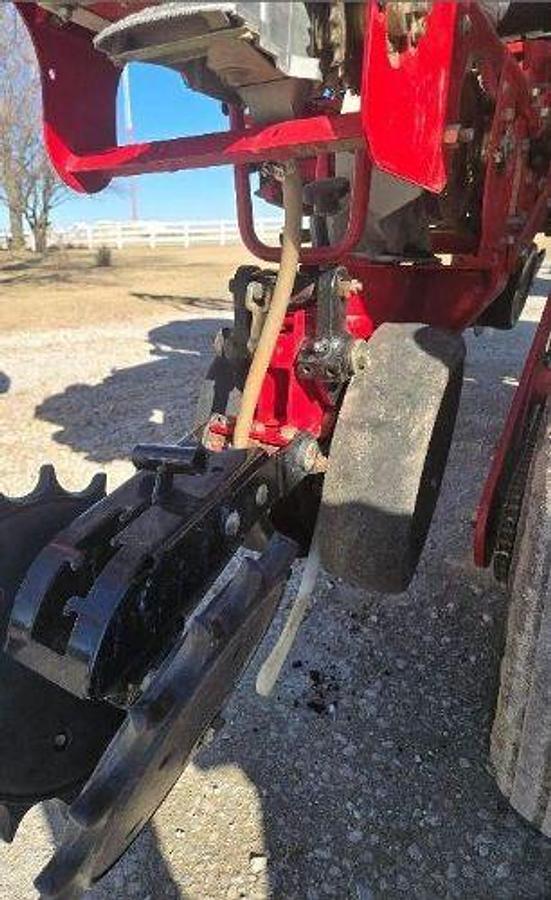 Used 2007 WHITE 8200