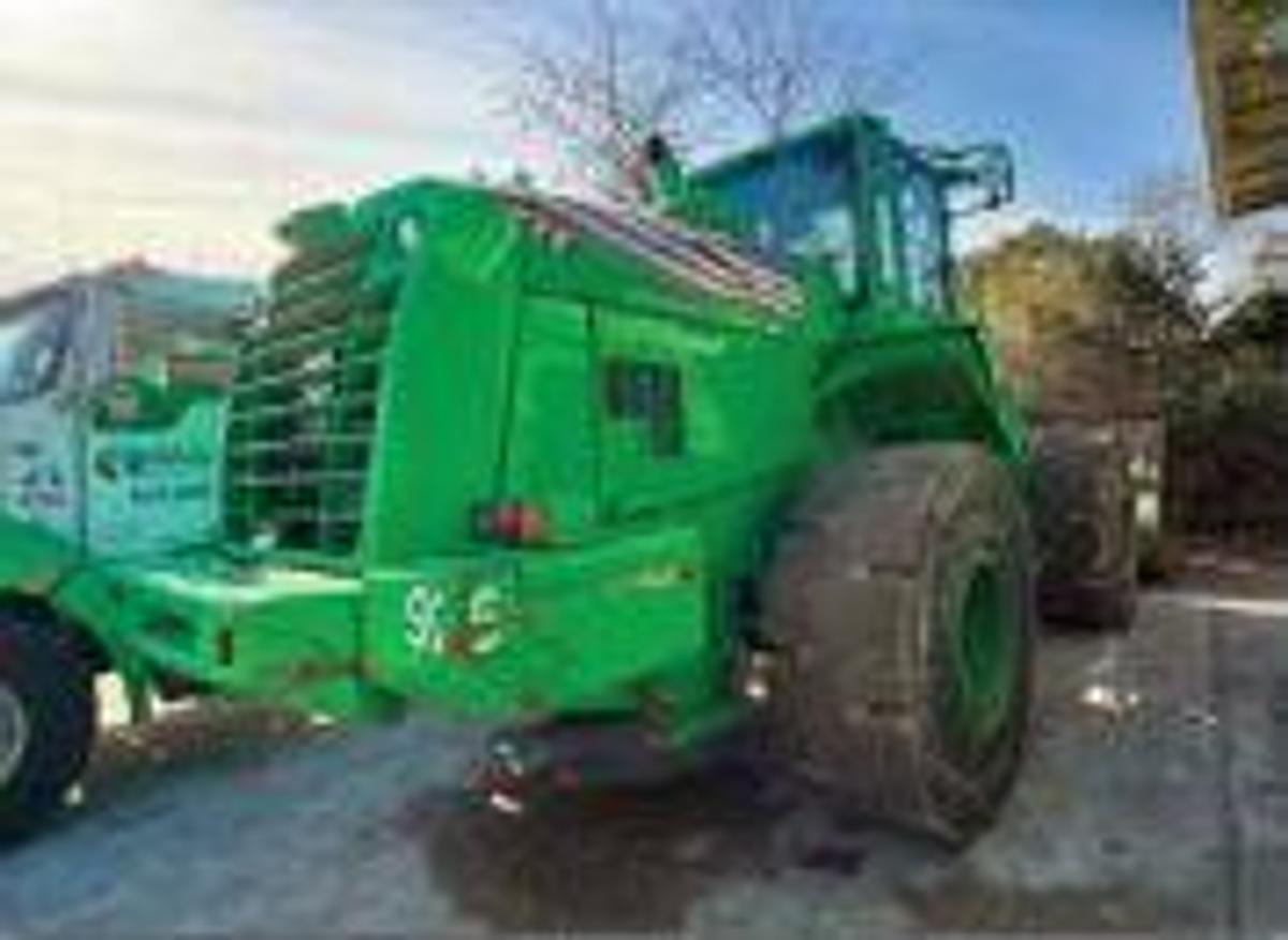 Used 2018 KOMATSU WA380 8 Payloader