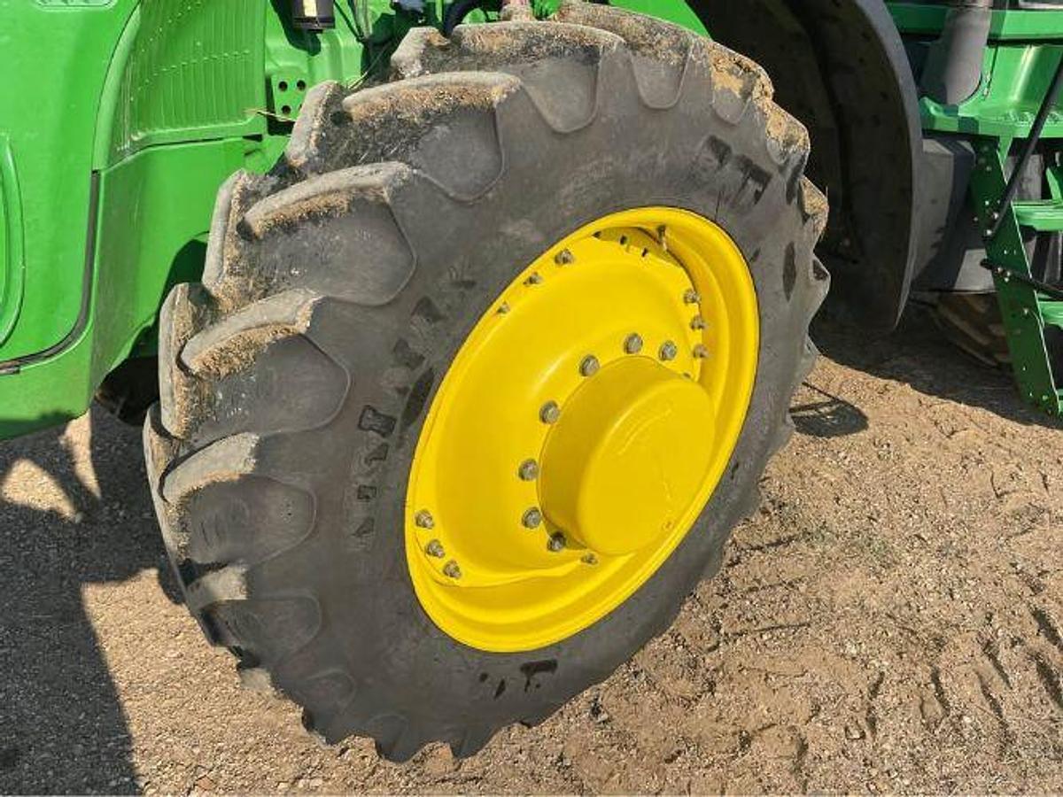 Used 2003 JOHN DEERE 8120