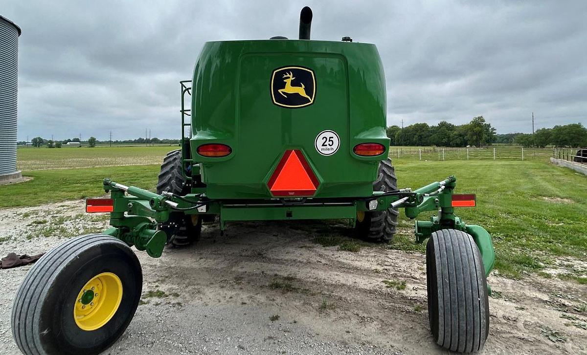 Used 2022 John Deere W235R