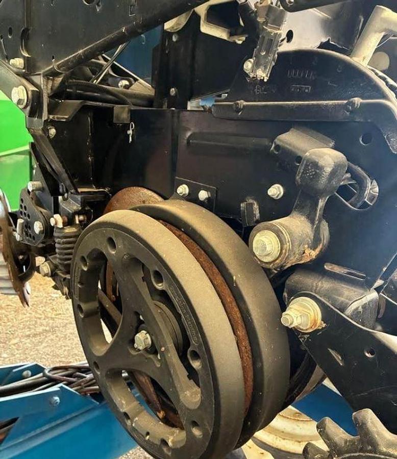 Used 2022 Kinze 2600 Rebuild