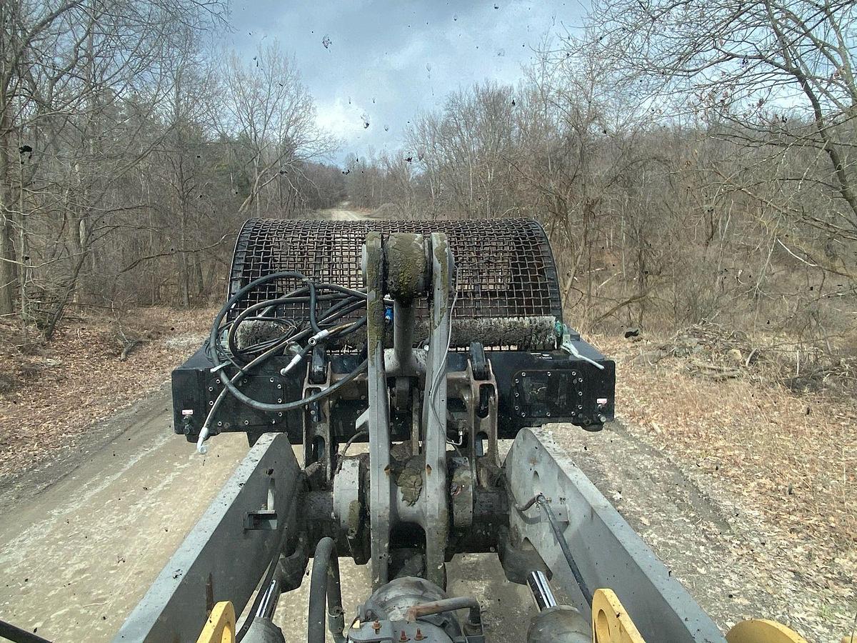 Used 2022 Flip Screen WL180