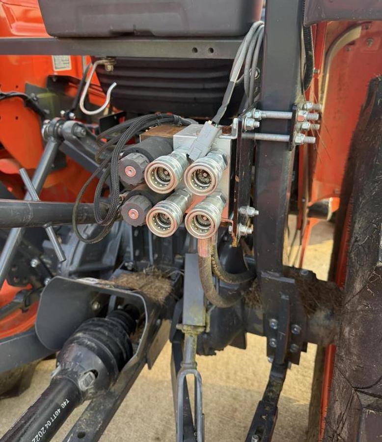 Used 2023 KUBOTA MX5400