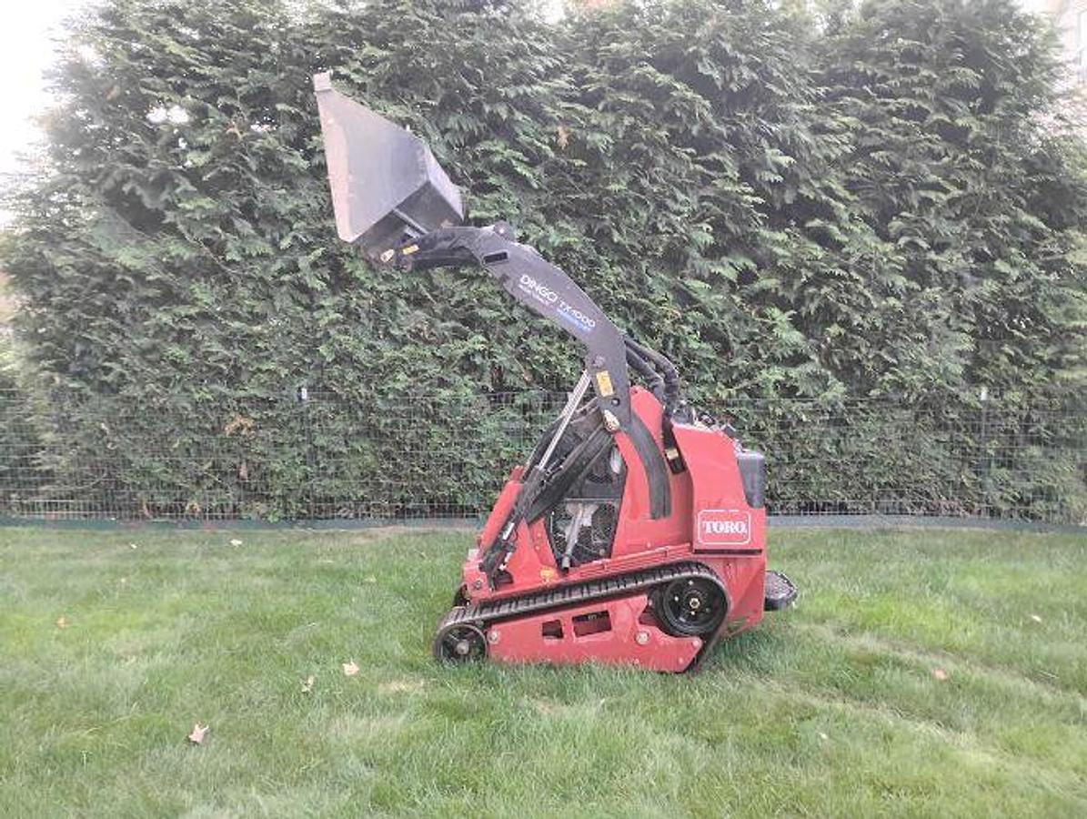 Used 2020 TORO Dingo TX1000 with Four Attachments