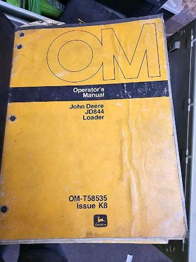 Used 1980 JOHN DEERE 844