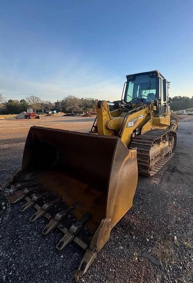 Used 2018 CATERPILLAR 963K Loader