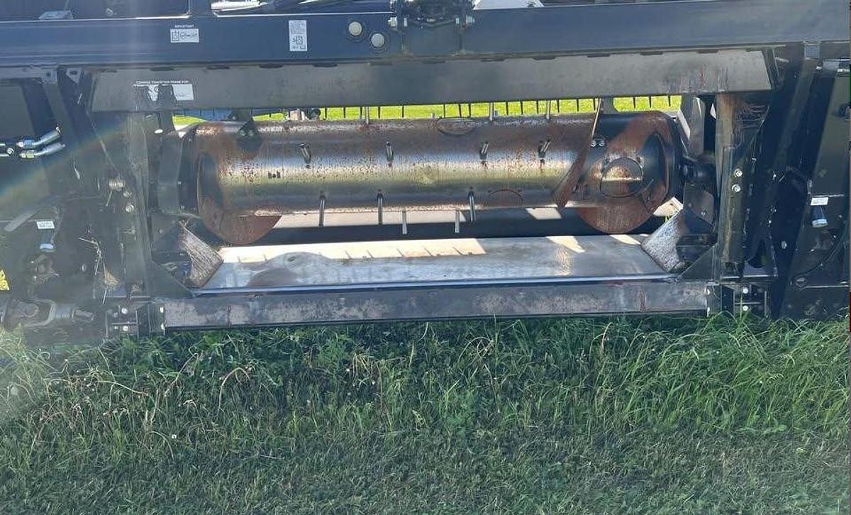 Used 2018 MACDON FD135