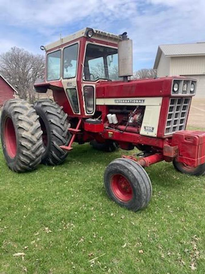 Used 1974 International 966