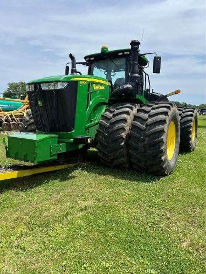 Used 2019 JOHN DEERE 9520R