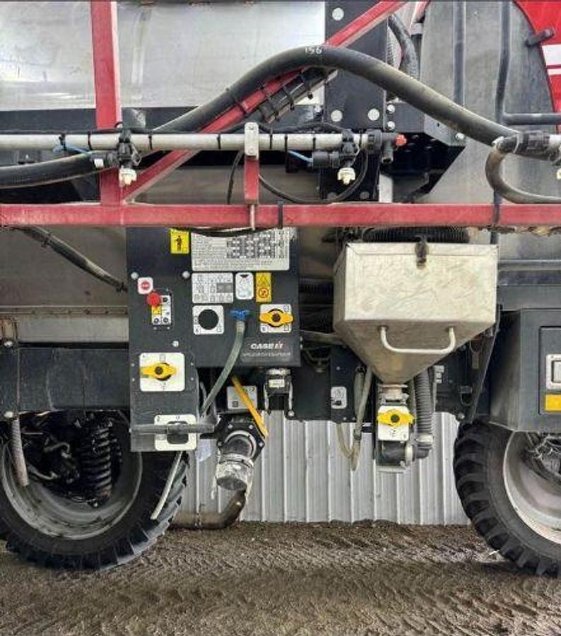 Used 2022 Case IH Patriot 4440 Self Propelled Sprayer