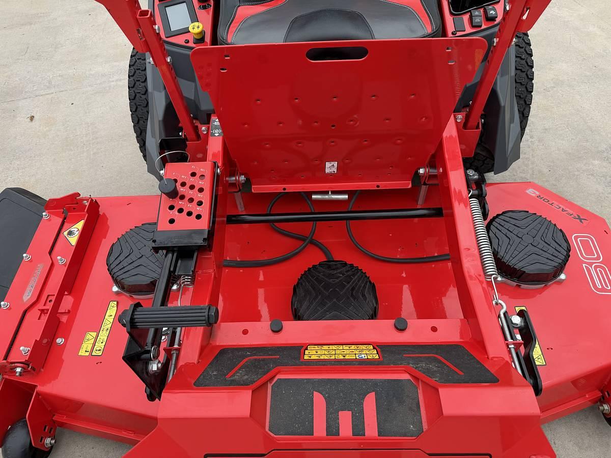 Used 2024 Gravely Electric Zero-Turn Mower 997007