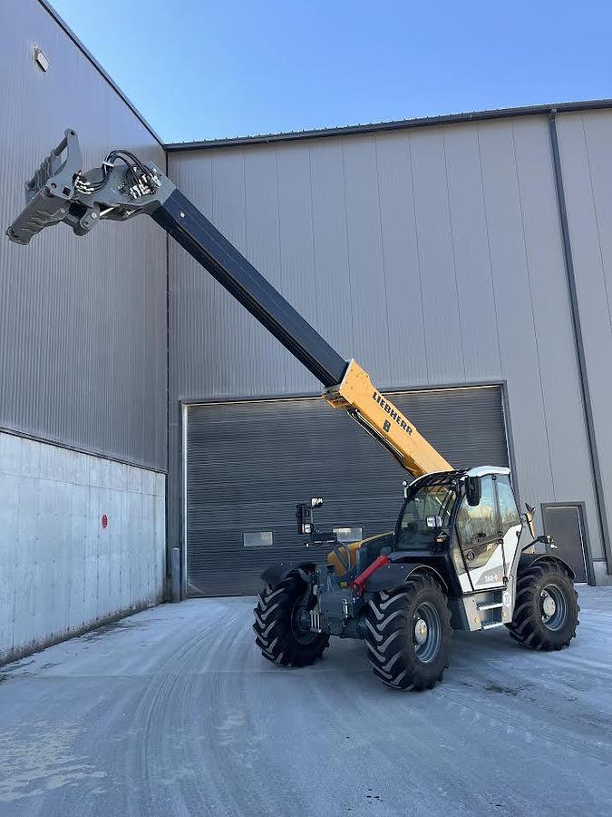 Used 2024 Liebherr T60-9S Telehandler