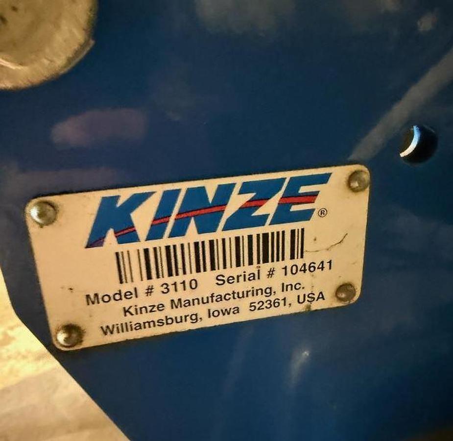 Used 2013 Kinze 3110