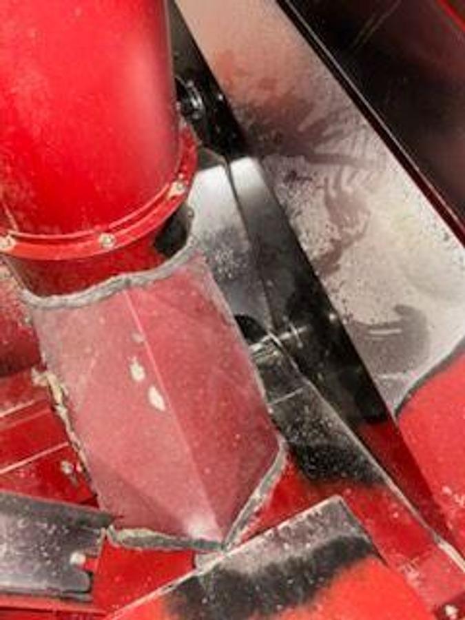 Used 2006 Case IH 2377 Combine