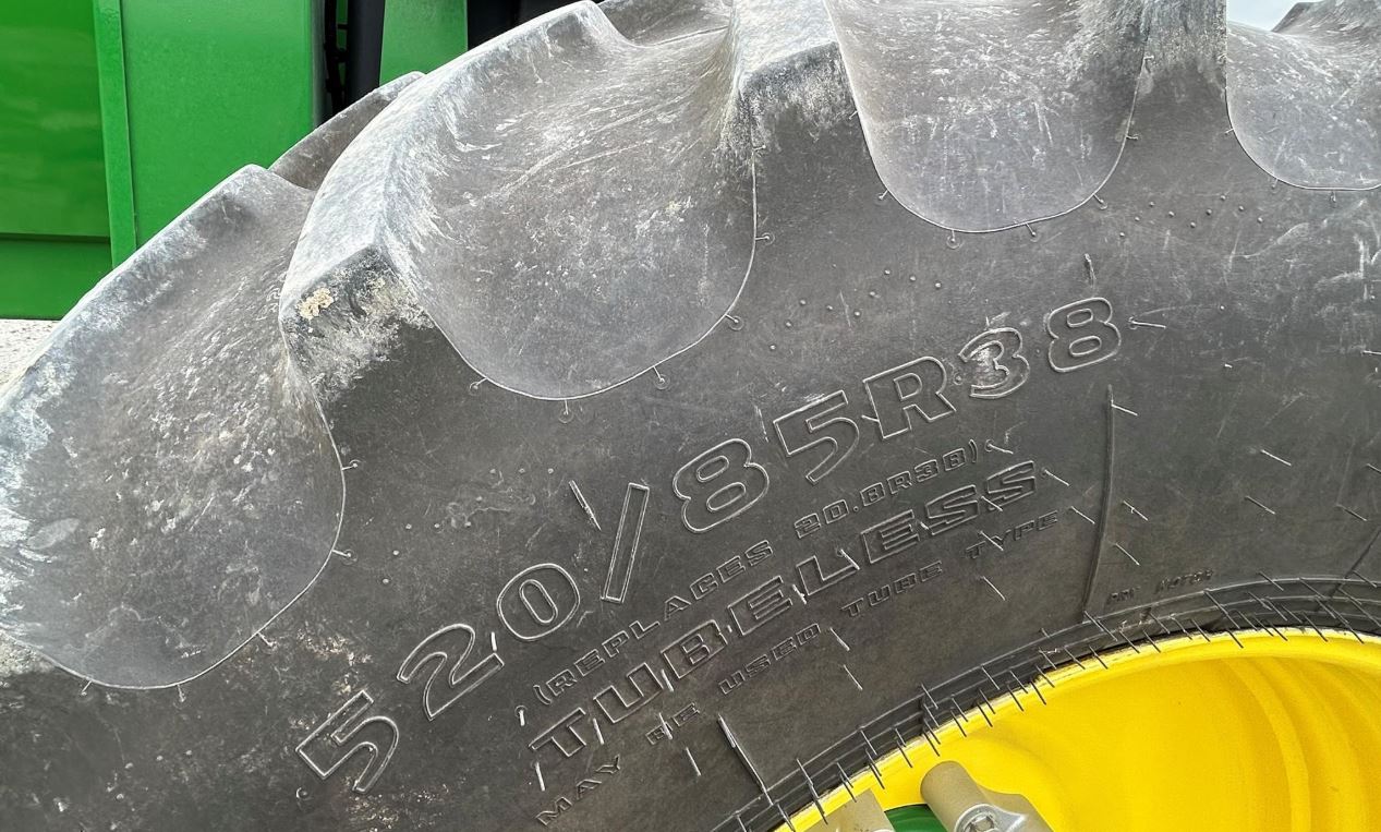 Used 2022 John Deere W235R