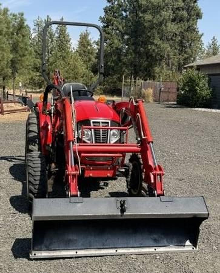 Used 2016 Branson Tractor 3015 H