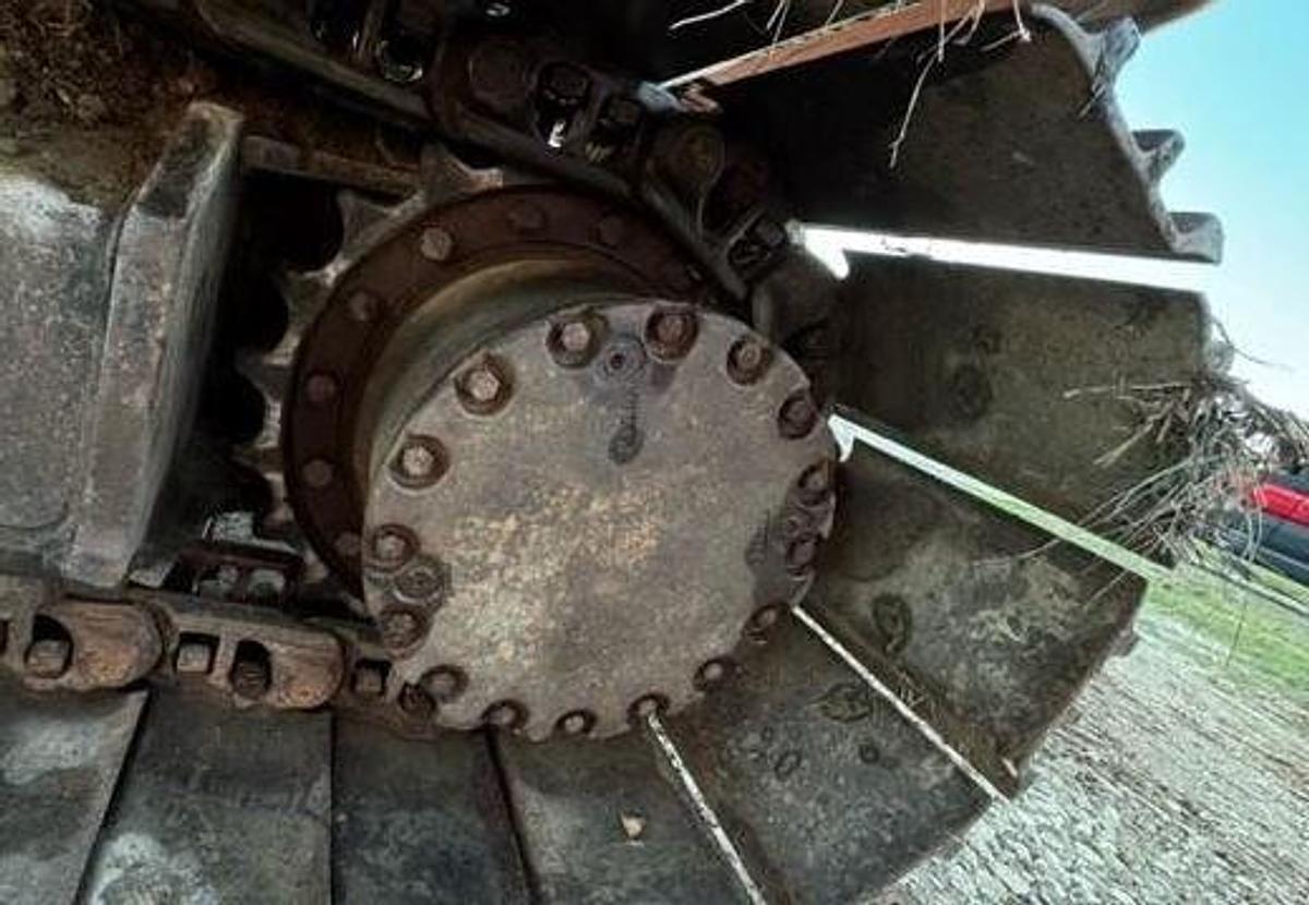 Used 2006 HITACHI EX200 LC Excavator