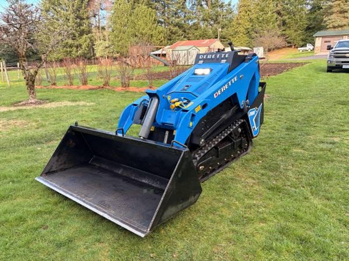 Used 2025 Derette V1000 Mini Skid