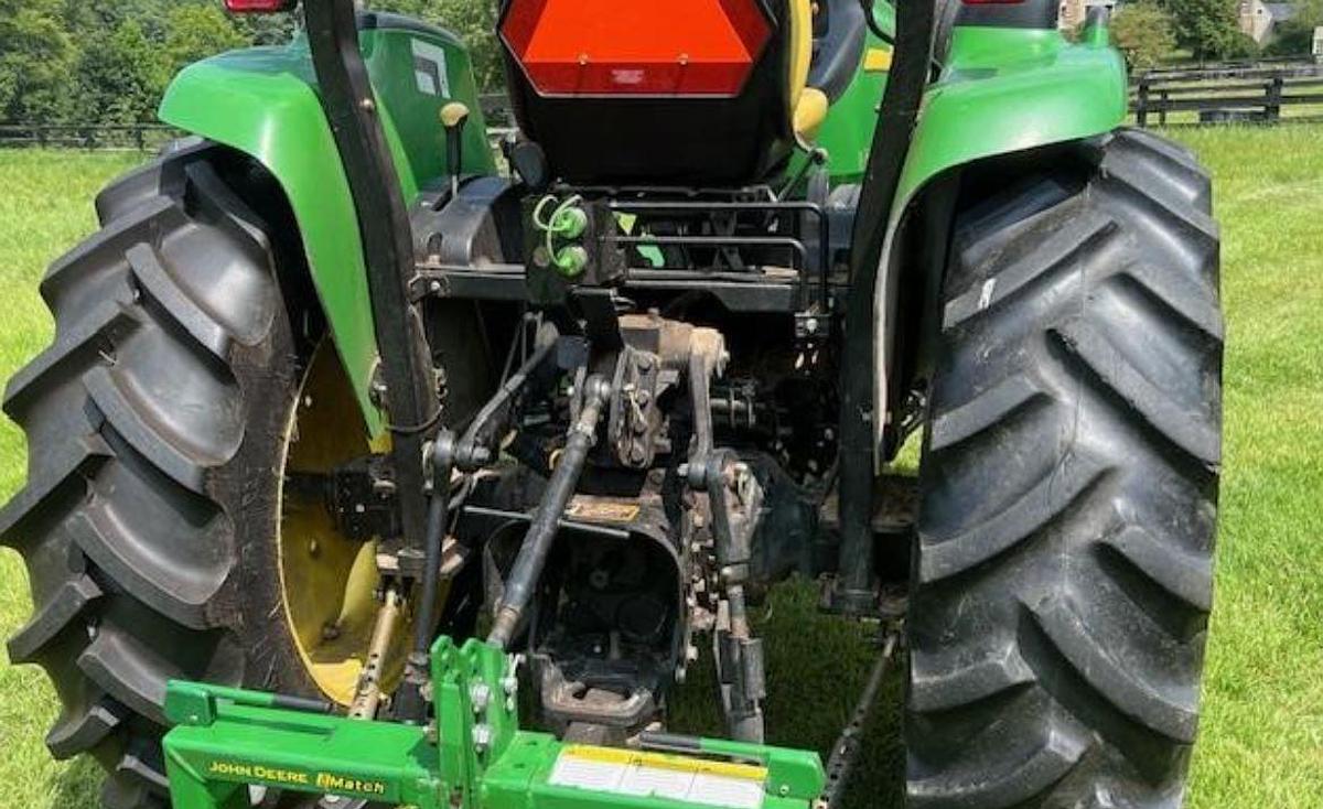 Used 2004 John Deere 4120