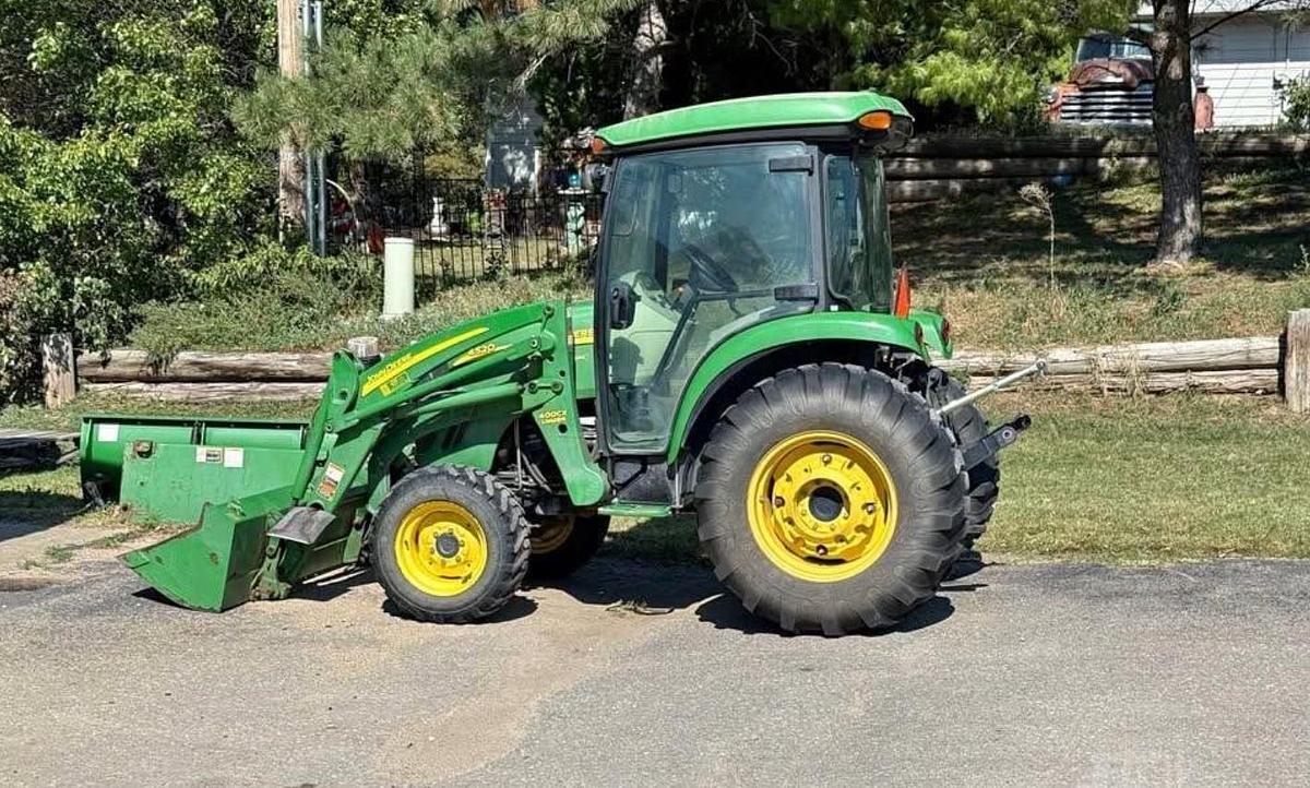 Used 2012 John Deere 4520