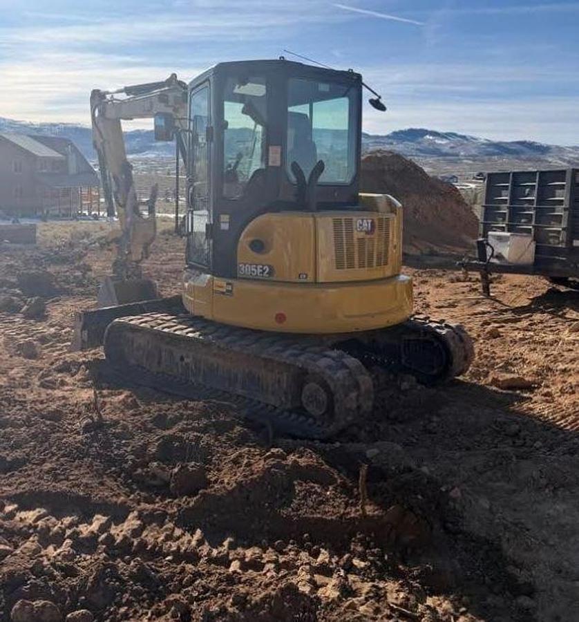 Used 2021 CATERPILLAR 305E2