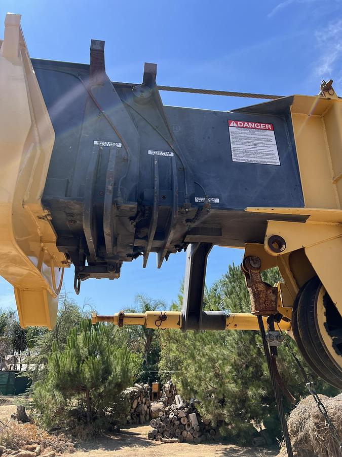 Used 1998 Grove RT635C Terrain Crane