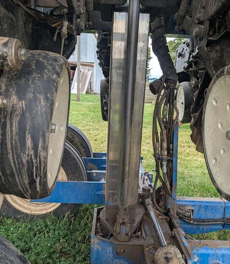 Used 2011 Kinze 3600asd Tractor