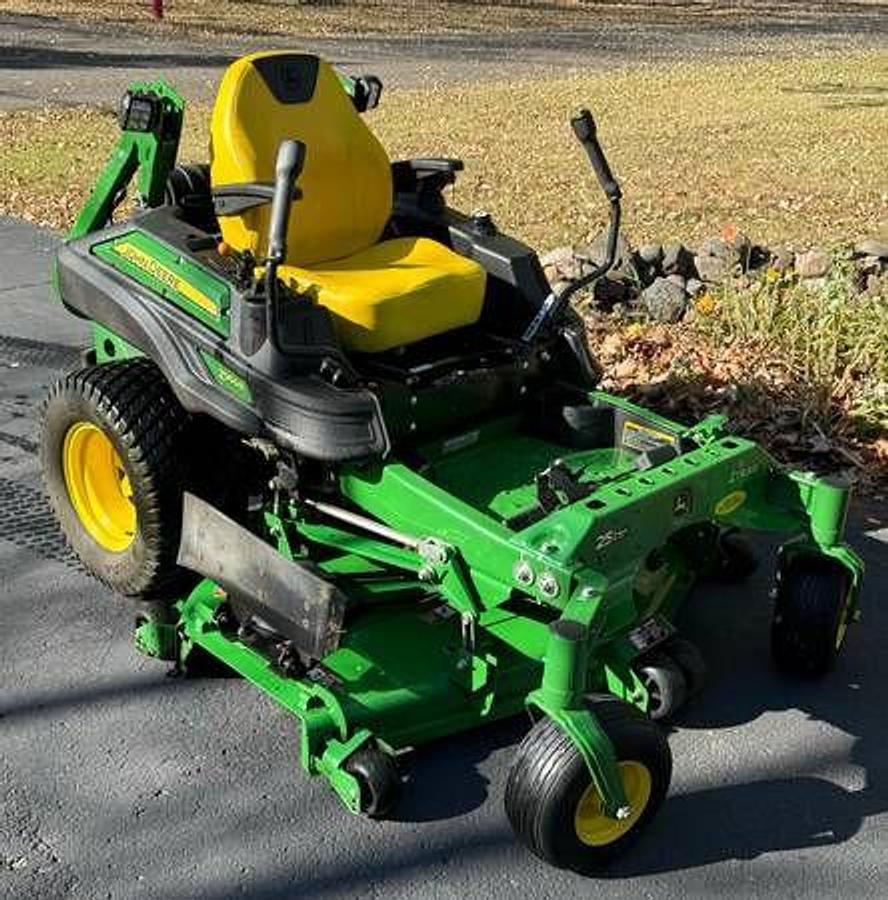 Used 2022 JOHN DEERE Z950R
