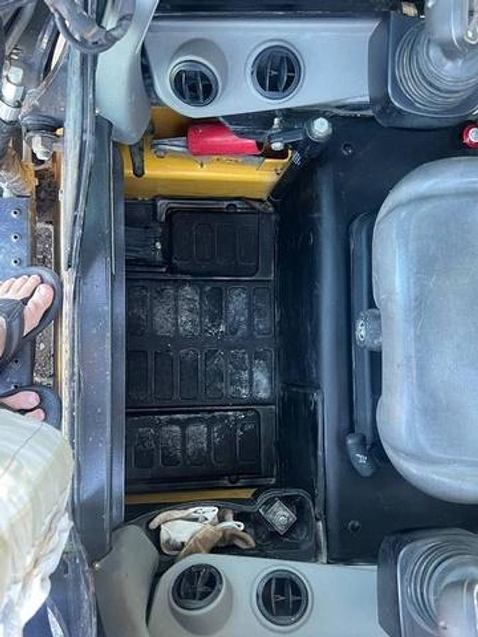 Used 2020 New Holland C-332