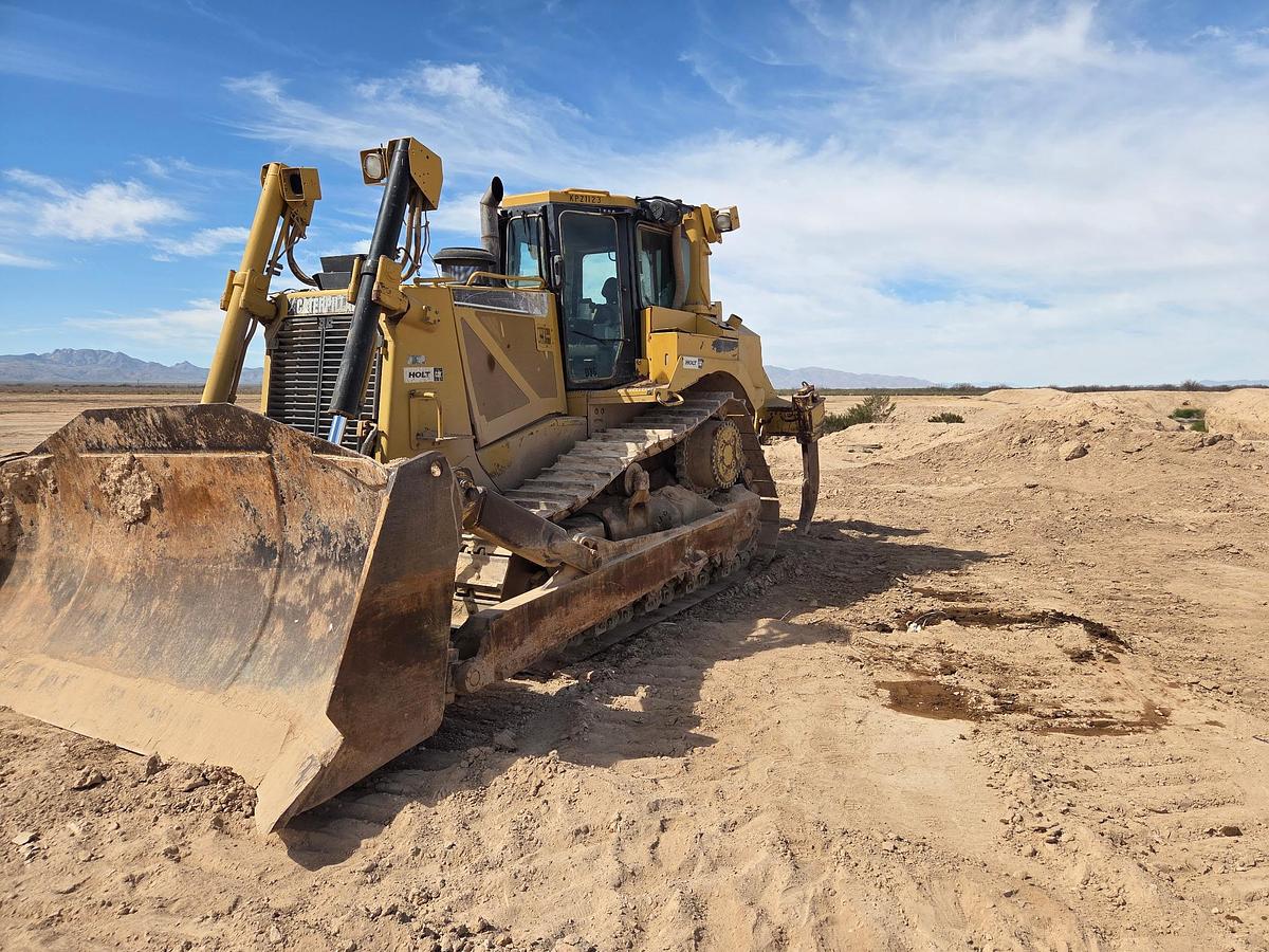 Used 2012 Caterpillar D8T Crawler Dozer