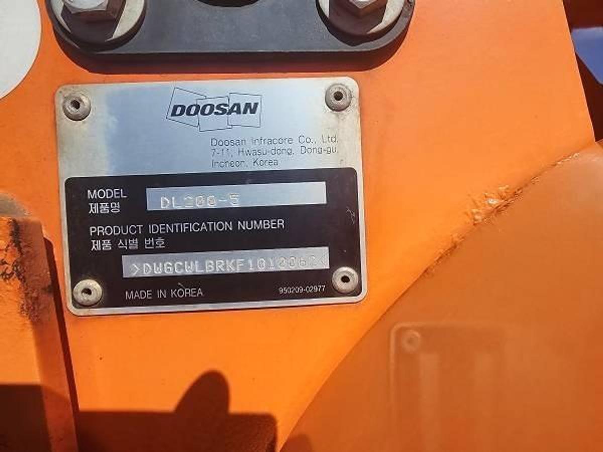 Used 2016 Doosan DL200-5