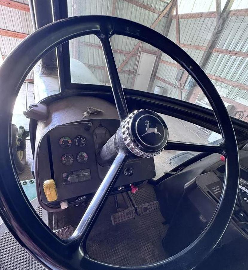 Used 1985 John Deere 4050