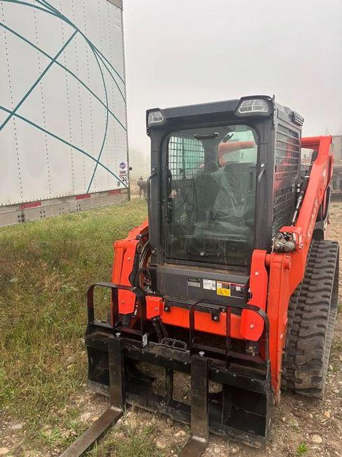 Used 2023 Kubota SVL 75-3 Skid Steer with Trailer